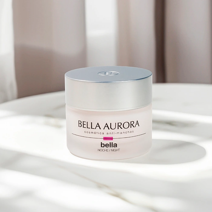 Bella Crema Reparadora Acción Nocturna